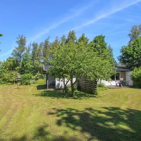 3 Bedroom Cozy In Samso Holiday home *