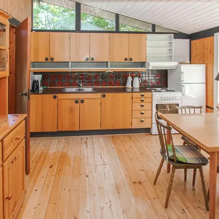 3 Bedroom Cozy In Samso *
